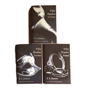 Saga Fifty Shades of Grey by El James 1,2,3/Books Paperback lot of 3